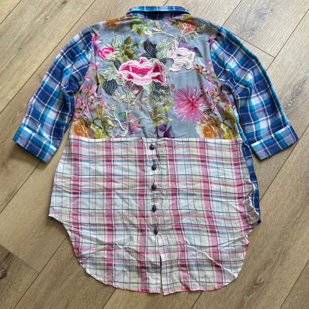 Soft surroundings Tunic Serena blue plaid embroidered floral button up S…